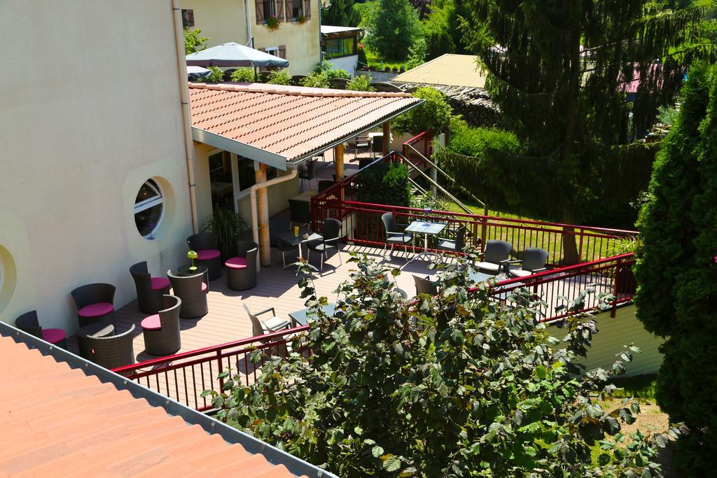 Relais Vosgien - Hôtel Restaurant la Table de Sophia Saint-Pierremont  Extérieur photo